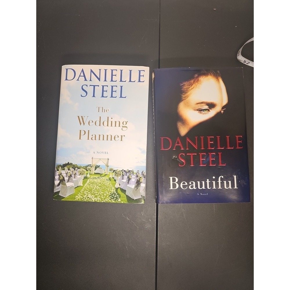 Lot of 2 Danielle Steel Hardcover Books. The Wedding Planner & Beautiful